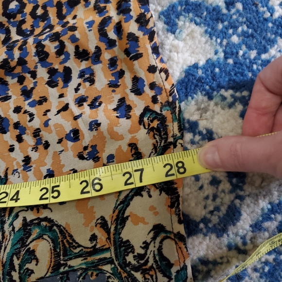 Cabi Buchanan Sleeveless Mixed Print Blouse Tunic Animal Striped S - Picture 10 of 10